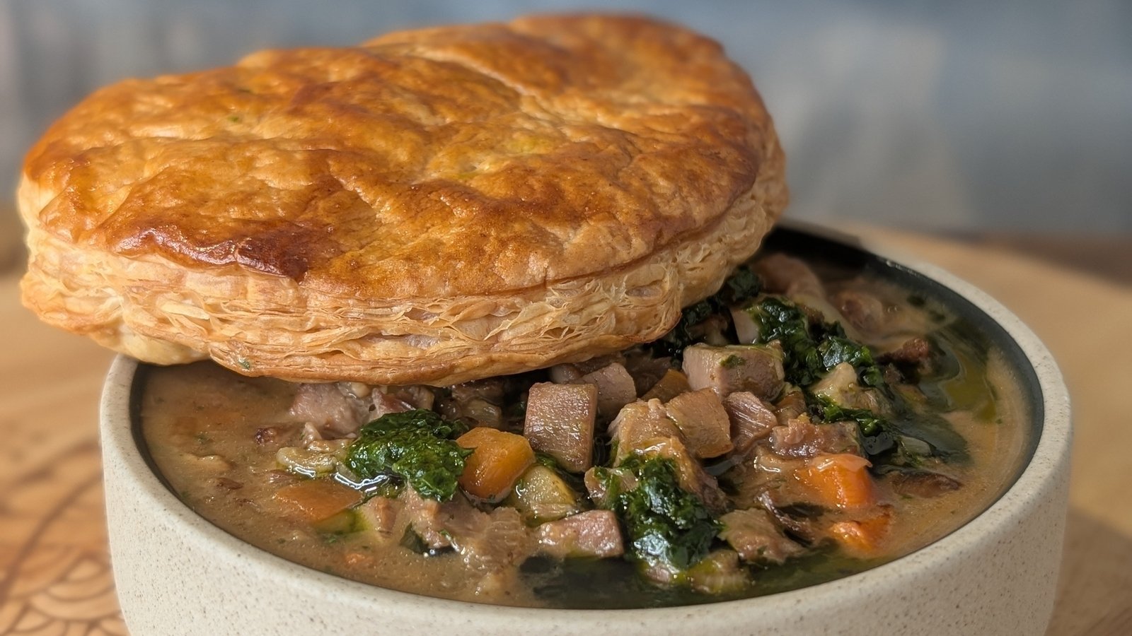 Mags Roche Mags Roche's Spring Lamb Pie con ajo salvaje: hoy - Como Cocinar