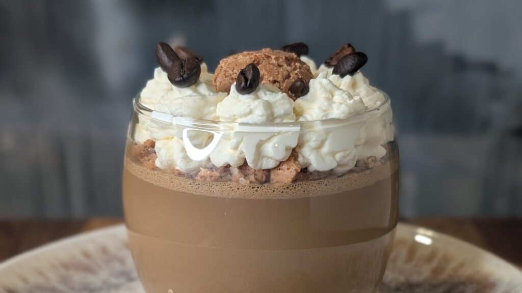 Panna cotta al caffè y amaretti de Max Bagaglini: hoy