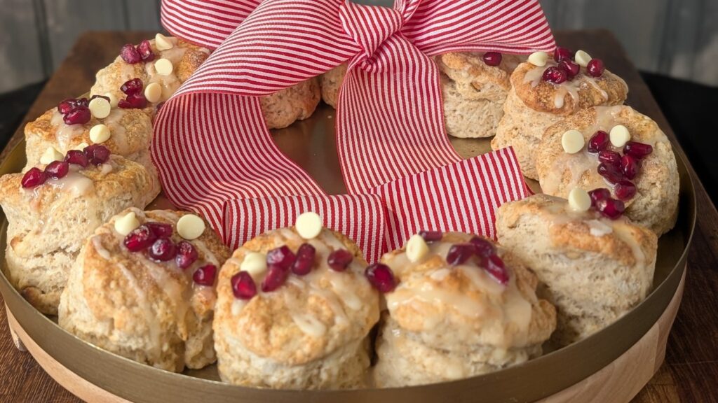Corona de bollos de pan de jengibre de Catherine Fulvio: hoy