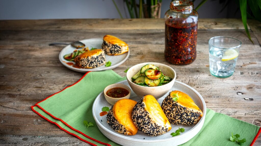 Pan bao con tostadas de gambas de Donal