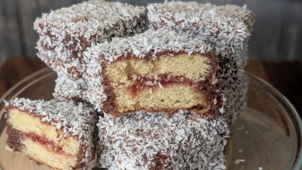 Pastel Lamingtons de Sarah Butler: hoy