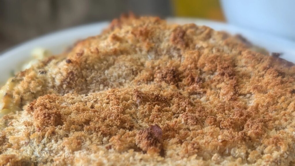 Camembert al horno empanizado y pesto de Kevin Dundon: hoy