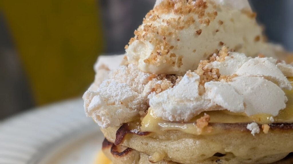 Tortitas esponjosas estilo merengue de limón de Mags: Estilo de vida