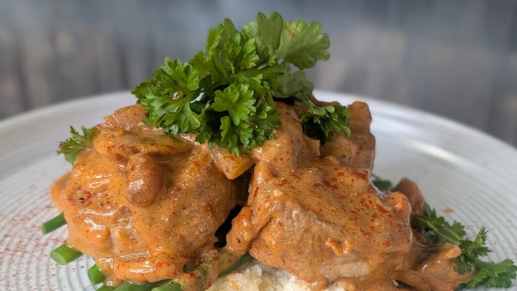 Stroganoff de cerdo de Trisha Lewis: hoy