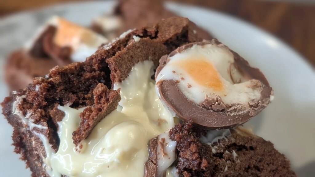 Brownies dulces con huevos de Pascua sobrantes de Kevin Dundon