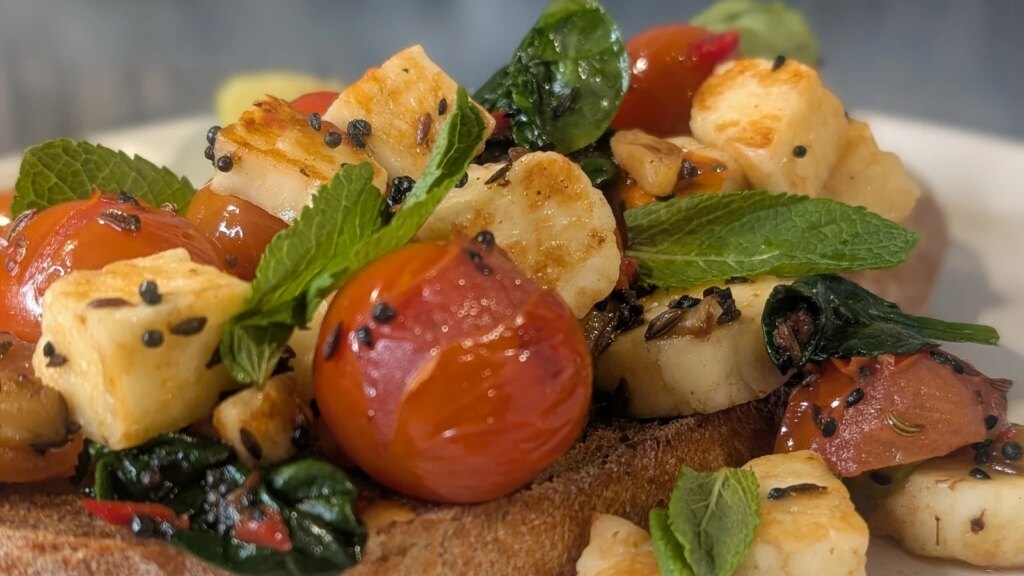 Halloumi con miel picante y tomates panch phoron de Arun Kapil: hoy