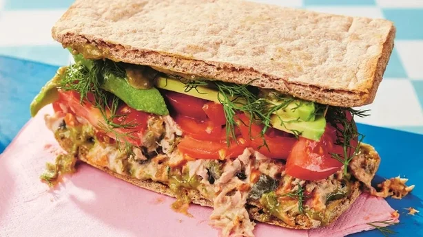 Pitta de atún picante