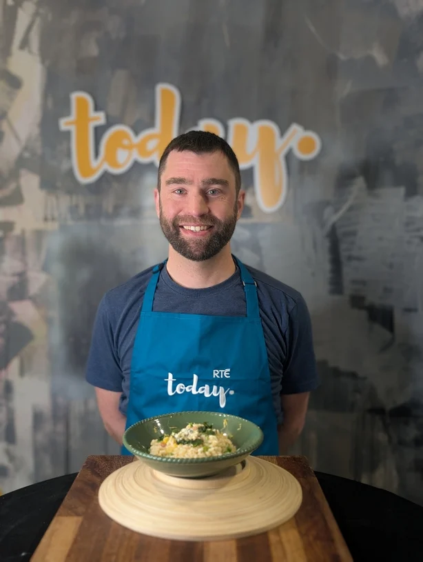 Perfil de Shane Tallon con plato