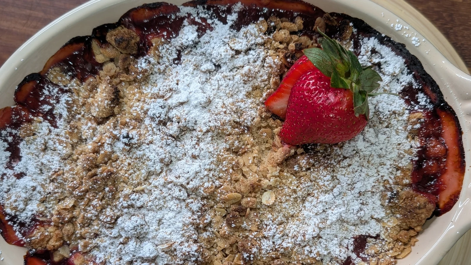 Crumble de ruibarbo y fresa de Lilly