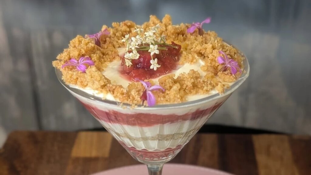Cocinero casero: tarta de queso con frambuesa y flor de saúco de Margaret Leahy