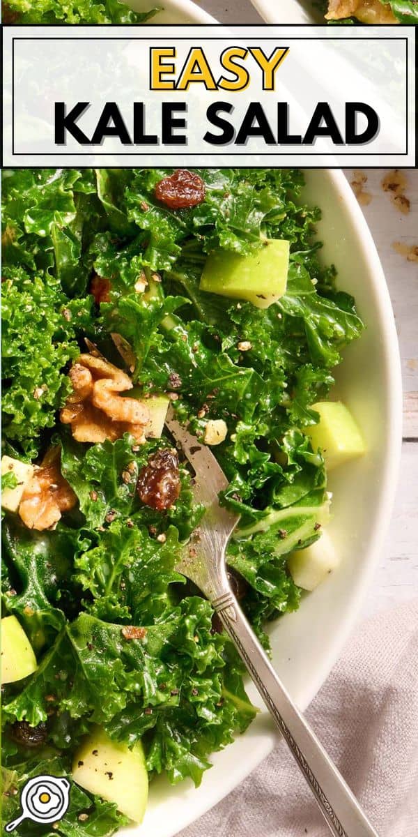 imagen de pin de ensalada de col rizada fácil