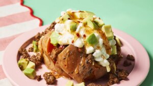 Receta de taco picante de camote y carne con miel picante