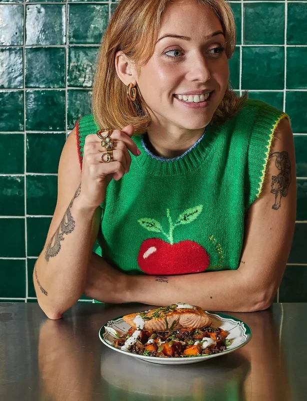 El nuevo libro de cocina de Petersen se centra en las proteínas