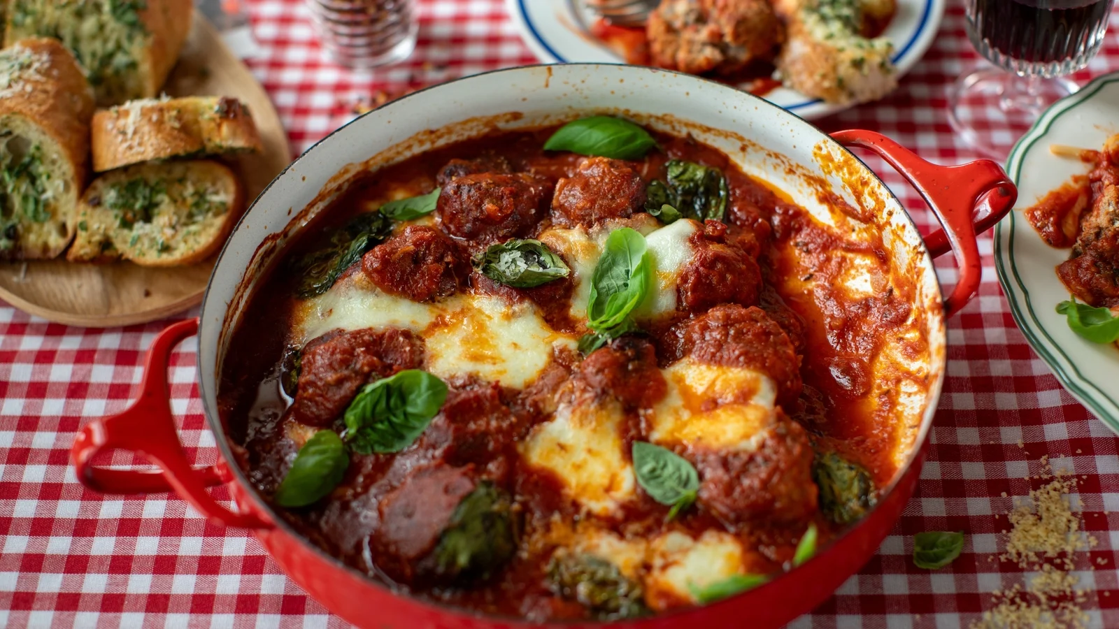 Cocina italiana de Donal: albóndigas al horno y pan de ajo