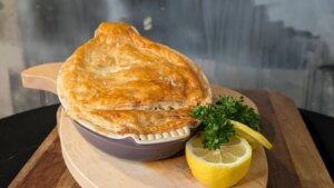 Pastel de salmón, puerro y estragón de Trisha Lewis: hoy