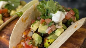 Tacos de pollo desmenuzado de Alex Petit: hoy