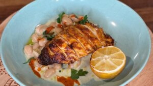 Pollo cremoso con puerros de Kevin Aherne: hoy