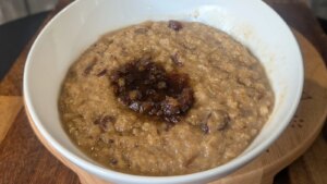 Gachas de caramelo pegajosas de Eunice Power: hoy