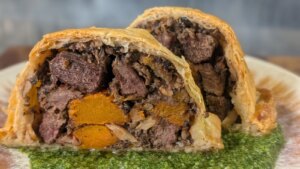 Pithivier de ternera, setas y tomillo de Mags Roche: Hoy