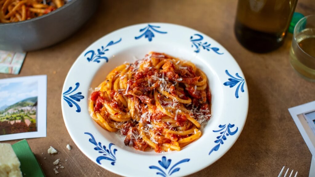Cocina italiana de Donal: Amatriciana Buccatini