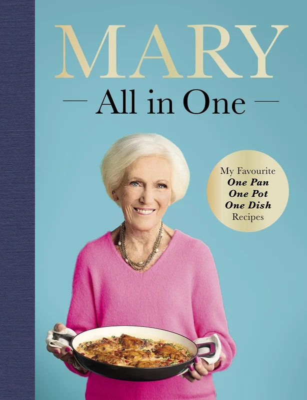 La portada del libro de cocina de Mary Berry Mary All In One
